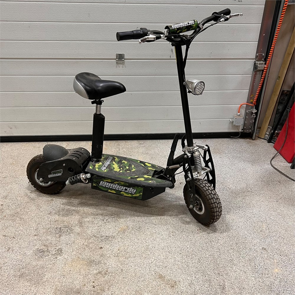ABC Combardu - Powerdards 800w - mini scooter, year 2018 - Fymas Auctions